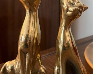 Vintage Seiden Brass Cats