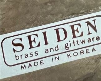 Vintage Seiden Brass Cats