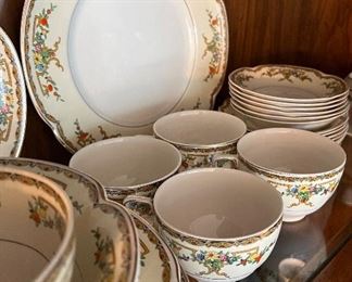 Johnson Bros England Pareek "Riviera"