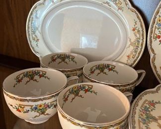 Johnson Bros England Pareek "Riviera"