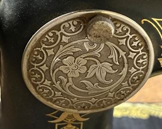 Vintage Singer Sewing Machine w Cabinet and Beautiful Base (this piece is a work of art!)