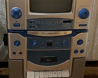 MTV The Singing Machine w Microphone