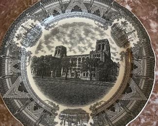University of Chicago Spode Plate