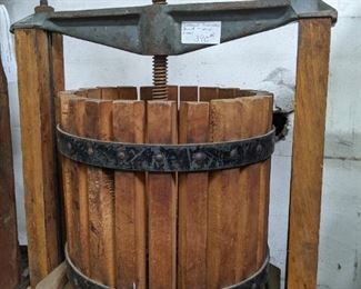 Fruit Wine Press
