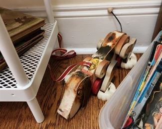 Snoopy Wooden Pull Toy