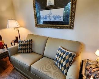 La-Z-Boy Loveseat Sleeper 