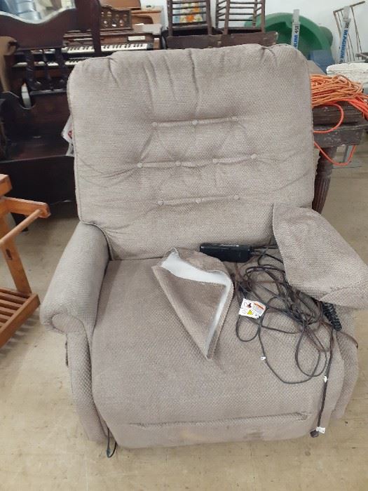 Live Multi Estate Auction in Woodruff, SC starts on 10/7/2022