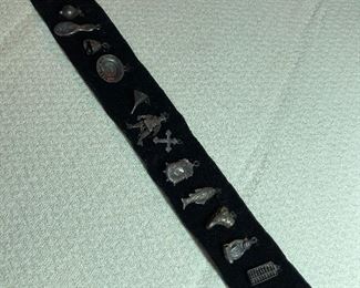 Vintage Charm Velvet Choker