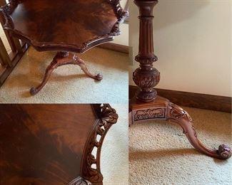 Antique/Vintage Flame Mahogany Carved Pie Crust Tripod Base Parlor Table