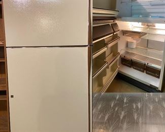  GE Fridge with all original etched glass shelving, drawers, Ect.. (Working)