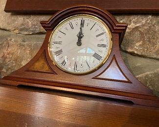 Wooden Battery Operated Mantle Clock