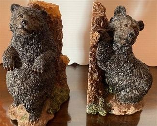 Brown Bear Bookend’s 