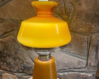 Vintage Gone with The Wind Antique Brass Lamp with Caramel Glass Shade & Base