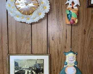 Groovy Shasta daisy/daisy clock, milk made and decor