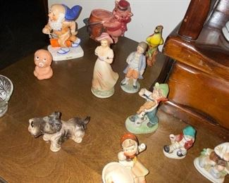 nice collection of JAPAN figuirines