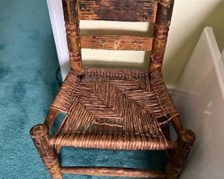 ANTIQUE CHILD'S CHAIR WITH RUSH SEAT
