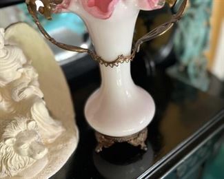 ANTIQUE WAVE CREST VASE