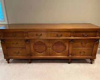 Daniel Jones New York Bed room set 