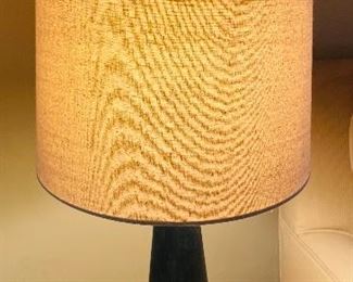 $90 
Pair of Modern&nbsp; black wood / brass lampa 27T to the shade&nbsp;