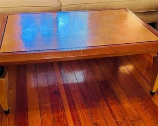 $500 
Leland Leonard handcrated coffee table inlaid 47x32x18