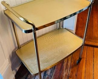 $110 
Retro dining cart gold 70's&nbsp;
