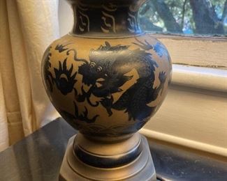 $70 
Pair lamps dragon pottery 21"
