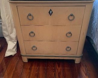 $550 
Vintage Mid century National Mount Airy Pair of chests black  marble top 25Wx18Dx26H