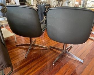 $400 
Vintage Steelcase Charles Pollock For Knoll CAL 451-322 set of  two chairs black & chrome