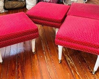 $200 
Set of 4 benches tapered cream legs on casters red fabric
