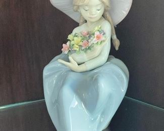 LLADRO "Fragrant Bouquet" 5862