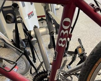 Trek 830 Mountain Bike