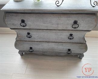 HOOKER Furniture Beaumont Bachelor's Chest