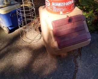 Storage bin/ gas can