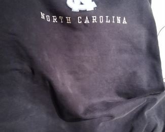 Retro Carolina pullover 