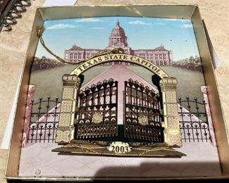The Lone Star State  Capitol Building ornament 