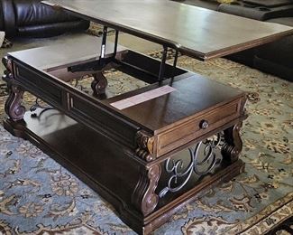 Ashley LiftTop Cocktail Table