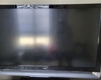 Vizio 54 TV With Remote
