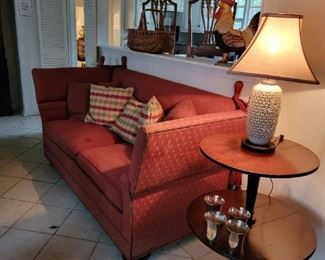 Foreground: A two tier droplets server.