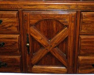 Dresser matching bed and Chest Huntley Furniture by Thomasville