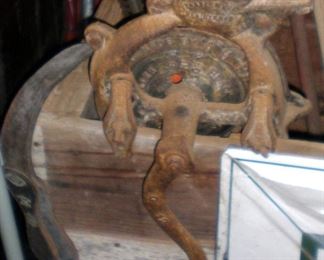 Vintage corn sheller