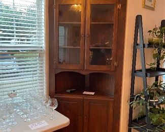 Corner solid wood cabinet 