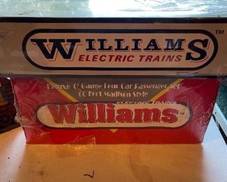 HUGE COLLECTINOF MODEL TRAINS