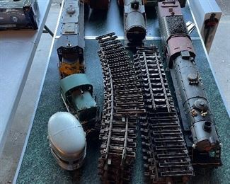 HUGE COLLECTINOF MODEL TRAINS