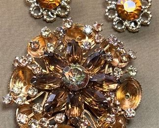 Vintage Brooch Clips