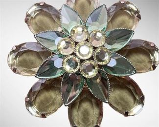 Vintage Floral Brooch