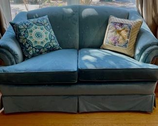 Blue velvet style settee