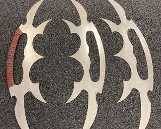 Klingon Bat’leth weapon replica