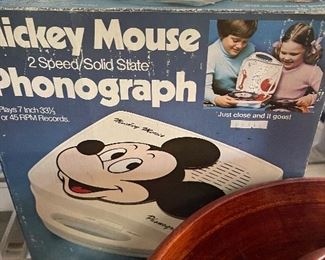 Mickey Mouse record player 