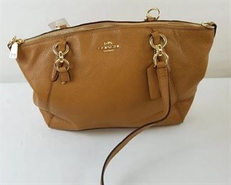 Coach handbag brown leather brand new never used with tags strap broken with replacement chain strap $100