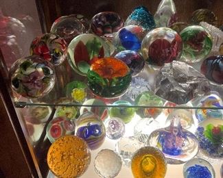Paper weights by John, David & Charles Lotton, Caithness, Joe Rice, St. Clair, Lundberg studios & Others